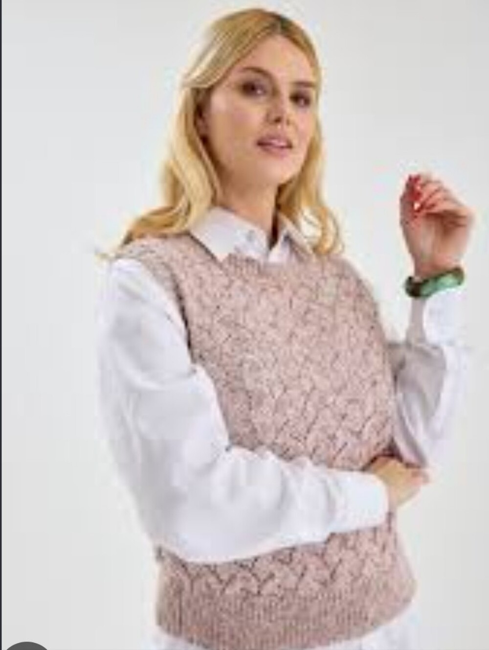 brown textured crew neck sweater vest by Universal Thread